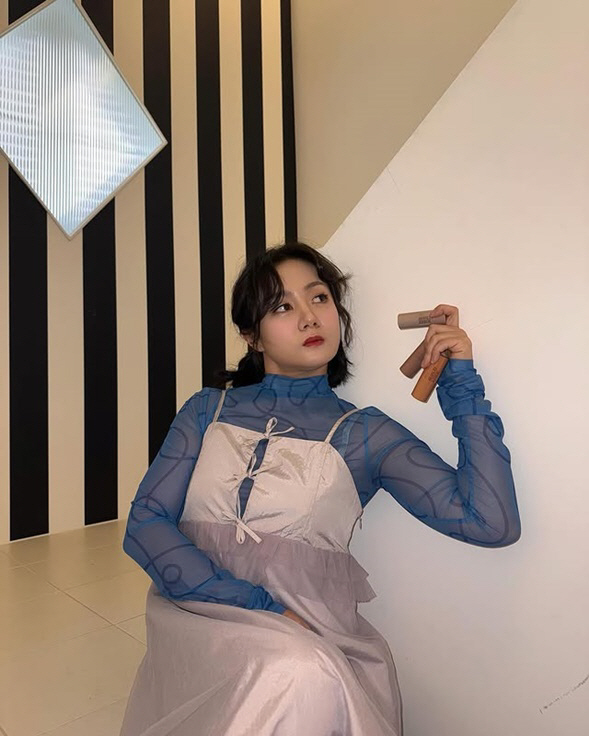 '7kg 감량' 박나래, 이시언도 몰라봤다..'볼살 실종' 화장품 모델 …