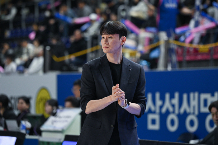 [현장인터뷰] 이시준 신한은행 감독대행, "시작부터 안일했다"
