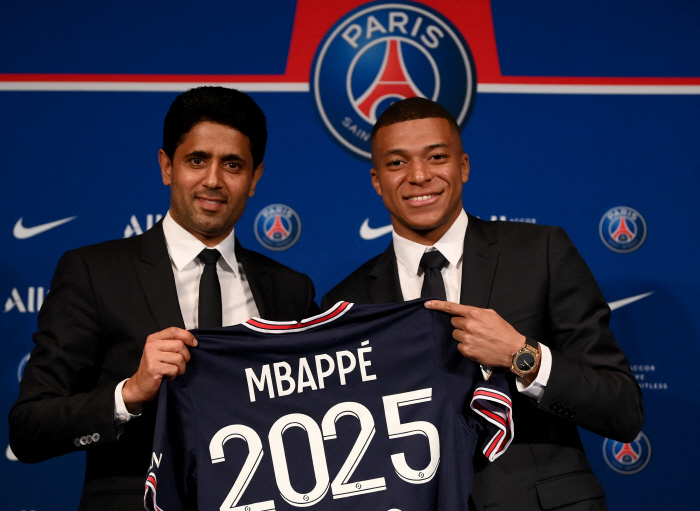 "싸우고 싶어?" 이겨서 기분 좋은데…PSG 회장, '822억 소송' 음…