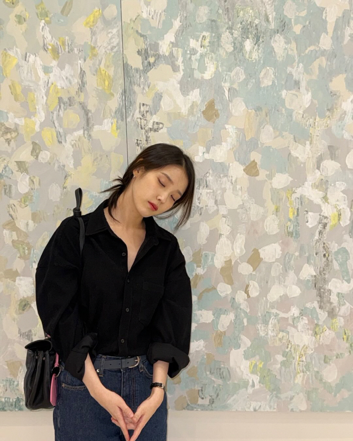 아이유, '단아' 한복→'청순' 드레스까지 다 소화한 '국민 여동생'