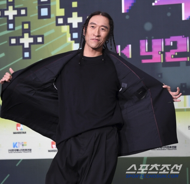 코요태 빽가 "1000만원 투자한 코인, 90만원 돼...만신창이 됐다"…