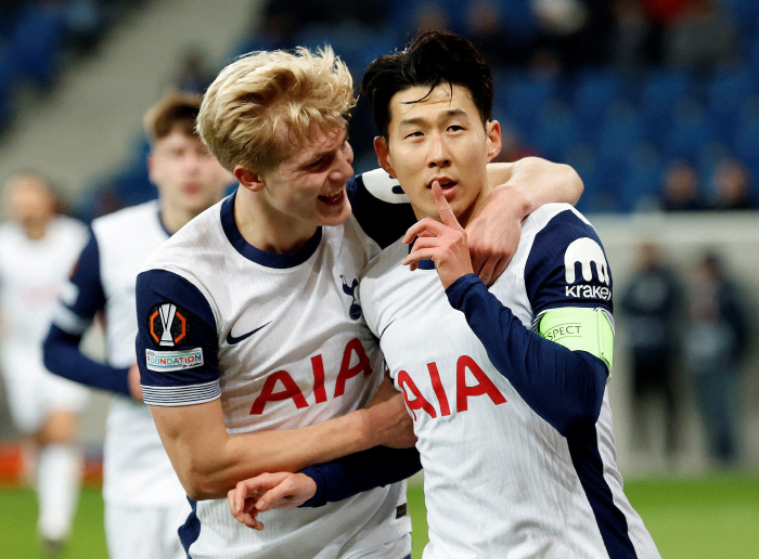 'SON, 이거 뭐 노예야?' 충격적인 포스텍의 요구, EPL 현역 유일…