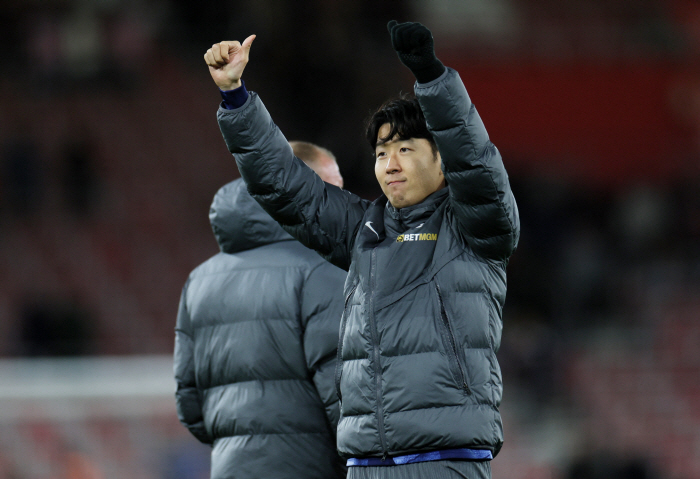 'SON, 이거 뭐 노예야?' 충격적인 포스텍의 요구, EPL 현역 유일…