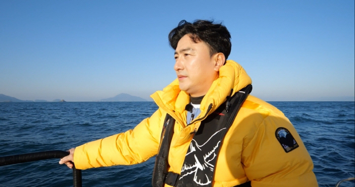 "안정환, 임원들과 상의도 없이 '운영 중단' 선언하다니"...0.5성급…