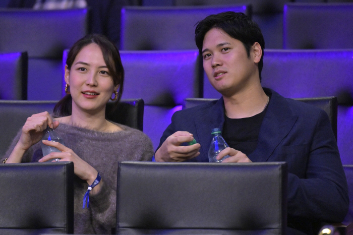 '시상식 불참' 오타니, MVP 수상소감에 "아름다운 나의 아내 함께 해…