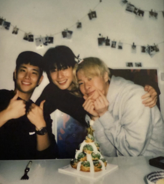 [SC이슈] 차은우→문수아, 故 문빈 생일 축하에 가슴 먹먹…"이제 좀 …