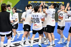 여자 핸드볼 1·2위 SK vs 삼척시청, 29일 '설날 대회전'