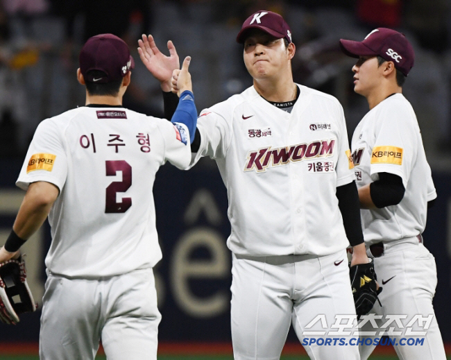 개막하자마자 만날 것 같은 느낌이 든다...조상우-키움 운명의 맞대결, …