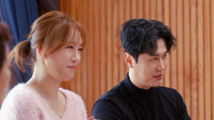 신성, 눈물의 가정사 고백 "父 뇌경색→母 뇌출혈로 쓰러져 오디션 포기"…