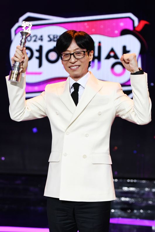 "유재석 이길 사람 유재석 뿐"..연예대상 20관왕 압도적 대기록 [SC…