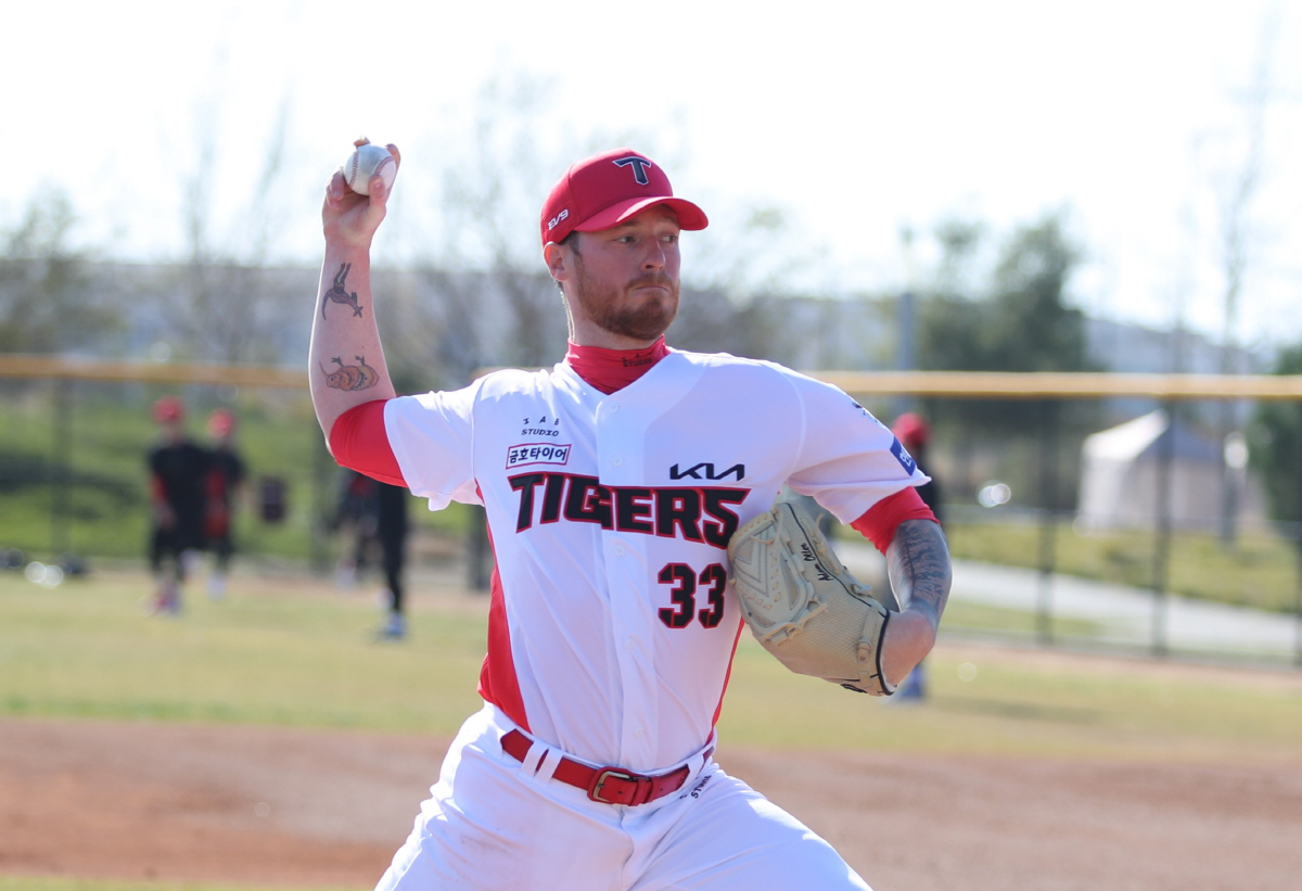 KIA 타이거즈 새 외국인 투수 아담 올러. 사진제공=KIA 타이거즈