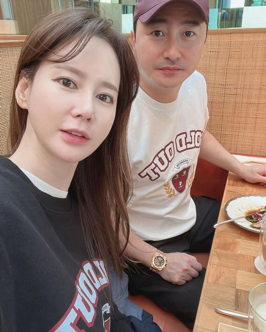 [SC리뷰] 안정환 "씻을까?"…♥이혜원에 '39금 플러팅' 깜짝 ('선…