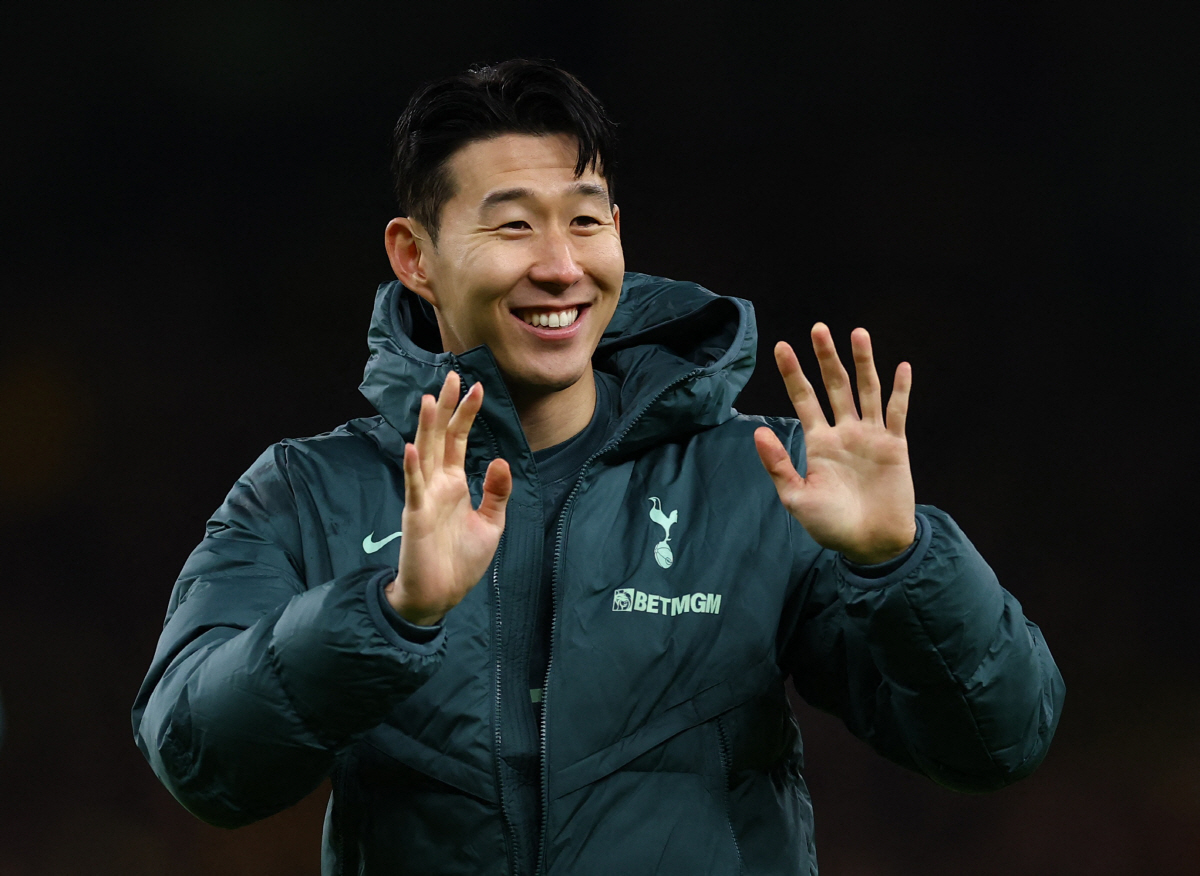 "손흥민 드디어 우승합니까" UEL 역사상 전반 최고 드리블러→유스 3총…