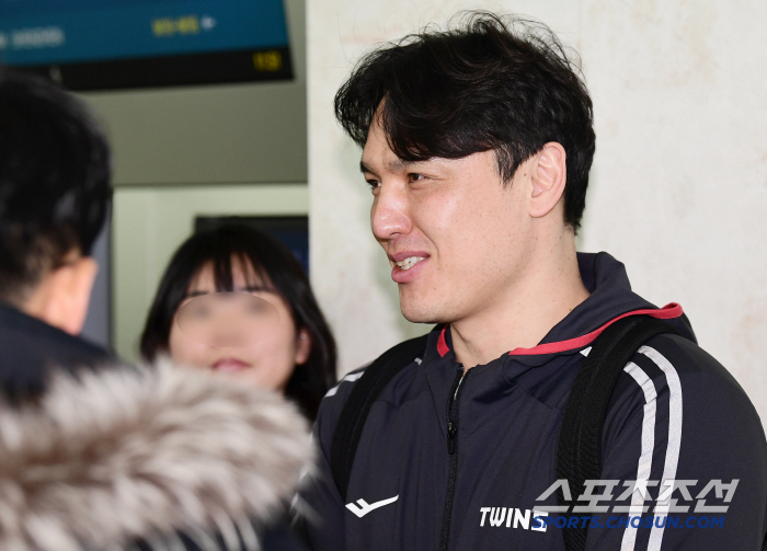 '베테랑 선배 없어 1000이닝 찍을지도...' 2년 연속 수비이닝 1위…