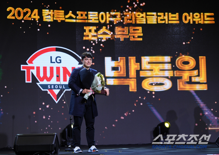 '베테랑 선배 없어 1000이닝 찍을지도...' 2년 연속 수비이닝 1위…