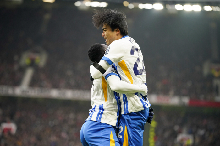 "1000억+α 제안無, 협상 올스톱" CR7 알 나스르行 거부, 손흥민…