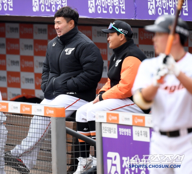 18년 원클럽 자진 방출→억대 연봉 재진입 "감사한 1년이 더…치열하고 …