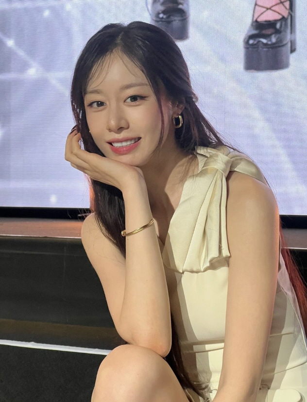 [SCin스타] 지연, '황재균과 이혼' 후 홀가분해졌나..미소 되찾고 …