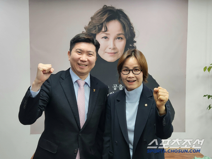 '우생순 레전드'임오경 의원X'탁구 레전드'유승민 대한체육회장 당선인 "…