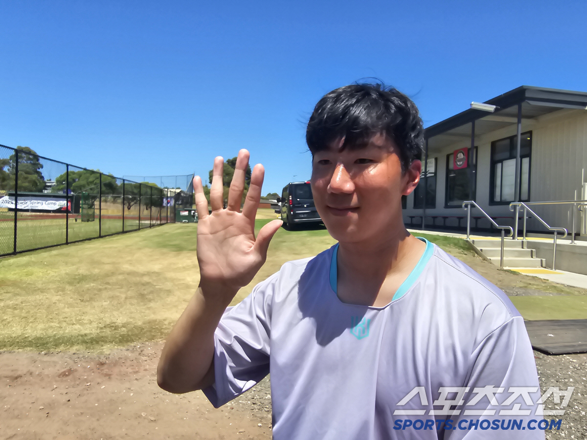 '국대 포수'이율예 이어 '155km 특급' 정우주도 리스펙..."김동현…