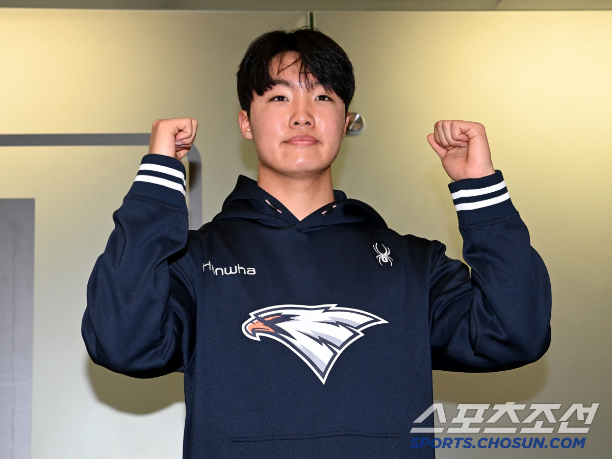 '국대 포수'이율예 이어 '155km 특급' 정우주도 리스펙..."김동현…