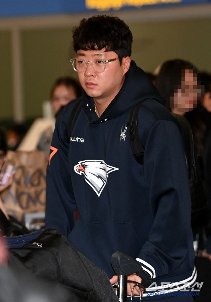 78G→76G 달려온 '좌완 파이어볼러'…다시 시동 건다 "1년의 쉼표,…