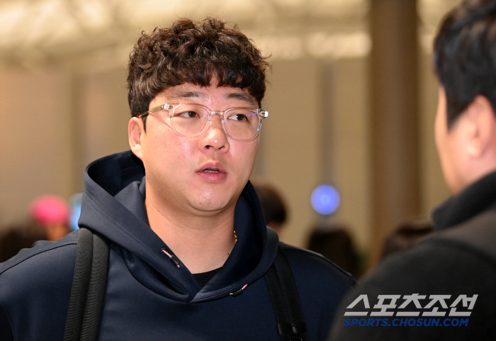 78G→76G 달려온 '좌완 파이어볼러'…다시 시동 건다 "1년의 쉼표,…