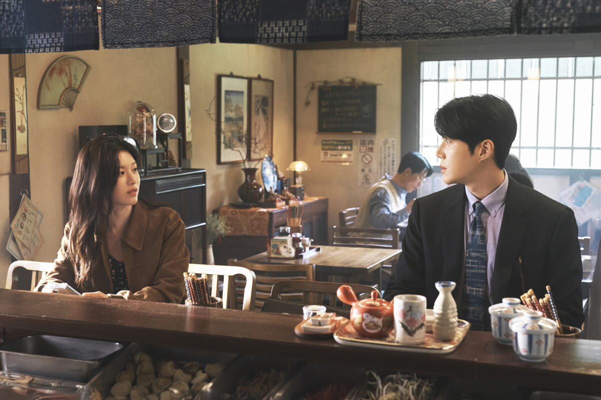 [공식] '오징어 게임3'→아이유·박보검·이준호..넷플릭스, 2025년 …