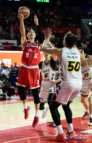 SK-LG전, 심판의 파울 챌린지? KBL 