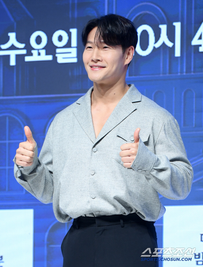 [SC현장] '결별설' 미주 마음도 훔치고, '곧 50대' 김종국도 결혼…