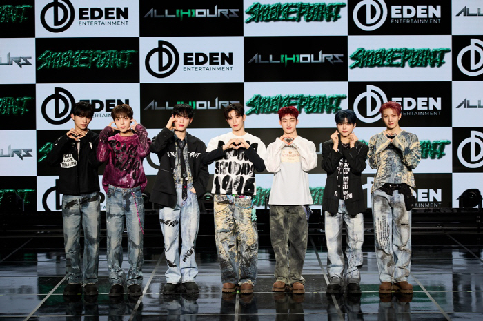 올아워즈 "4월 팬콘서트, 파격적 노출과 얼굴 공격 준비했다"