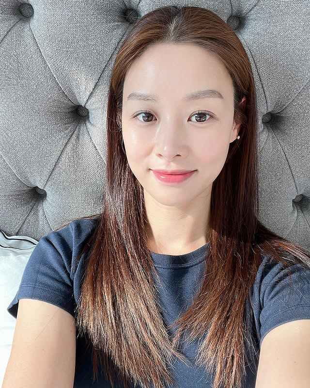 장신영, 강경준 불륜 논란 딛고 복귀..돌아온 청순美