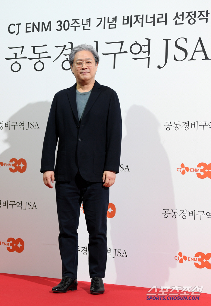 [포토] 박찬욱 감독 '설레는 마음'