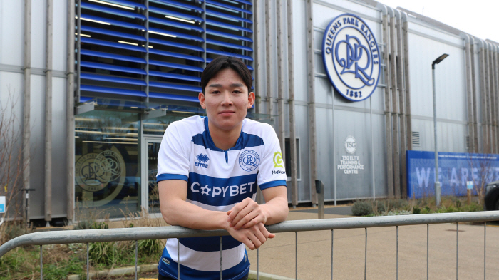 '2경기 연속 출전' 양민혁, 홈데뷔전에서 '미친 압박' 과시..QPR,…