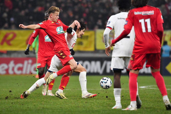 이강인 또 우승하러 갑니다! 패스성공률 95% 미친 축구력...PSG, …