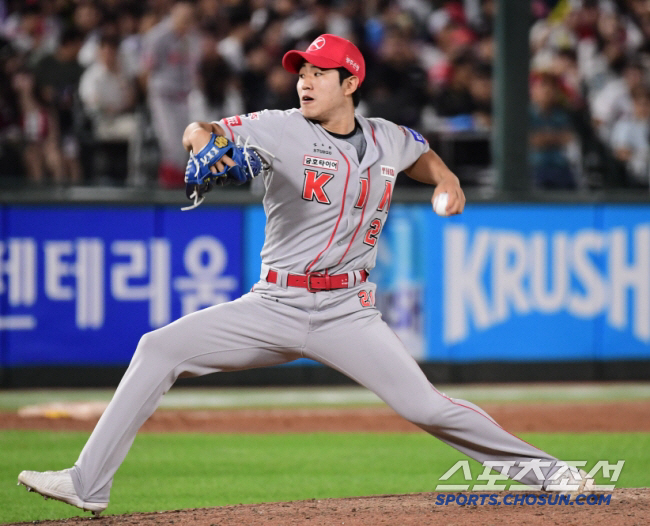 "진전 없다" 끝내 연봉 협상 데드라인 넘겼다…'KIA 유일 미계약자' …