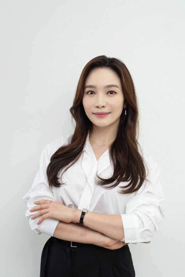 [공식] 이민영, 결혼 12일 만 파경→돌싱 라이프 공개 "진짜 내 모습…