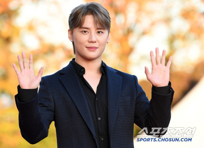"녹취 뿌린다" 김준수 협박해 8억 뜯은 女 BJ, 징역 7년[SC이슈]
