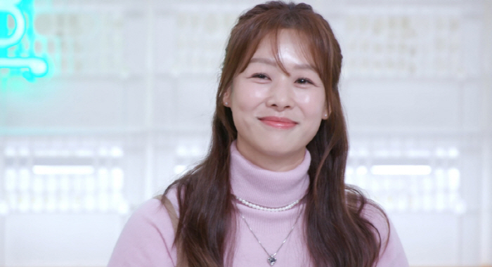 "또 아들팔이냐" 비난 터진 장신영, 눈물 복귀 득 됐다..화제성 7위 …