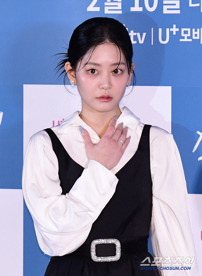 [SC현장] "동성 키스신? 부담無"…'전교 1등 금수저' 이혜리가 펼칠…