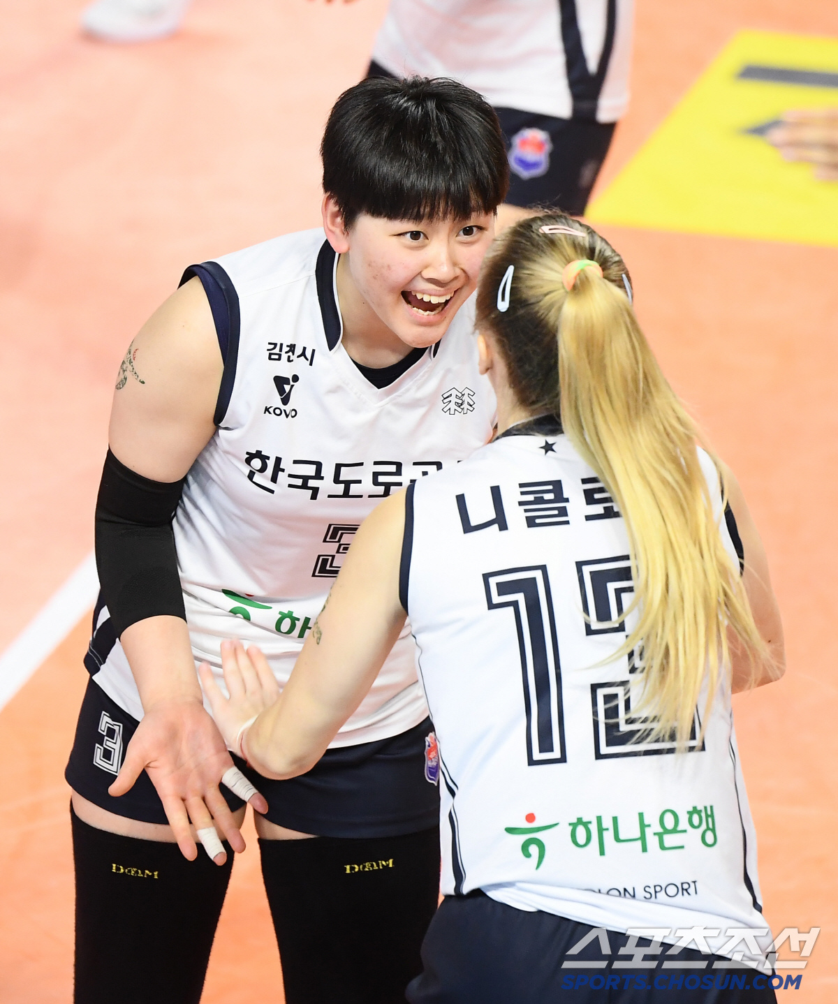 "다른 세터? 쓸수가 없다" 슈퍼루키의 압도적인 장점, 사령탑의 무한 애…