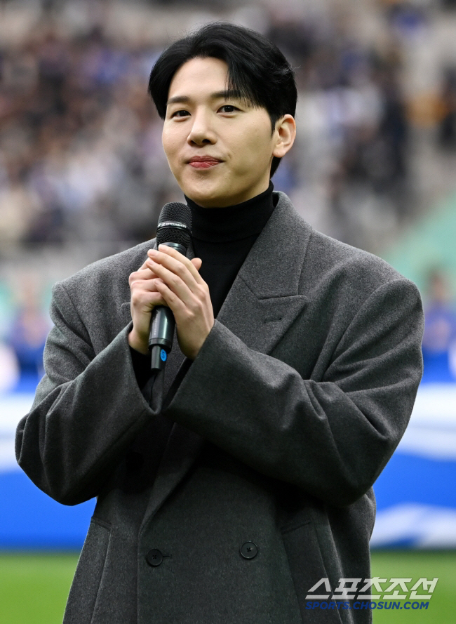 '걸그룹 성희롱 투표 논란' 김민석, 4일 만 또 사과 "건강상 이유로 …
