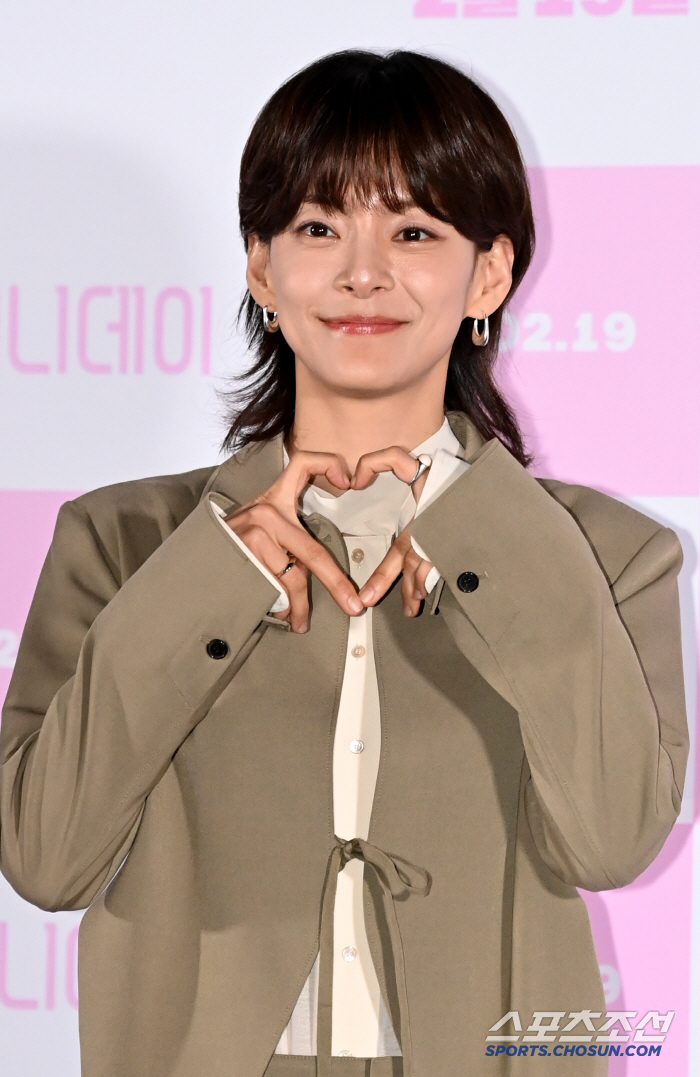 [포토] 정혜인, 매력 미소로 하트 발사