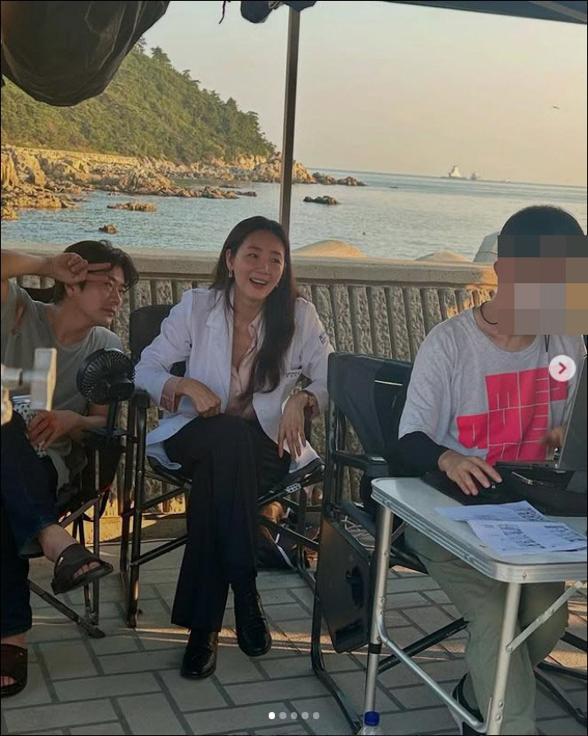 최지우, '천국의 계단' 송주오빠 권상우 만났다…22년 만의 재회