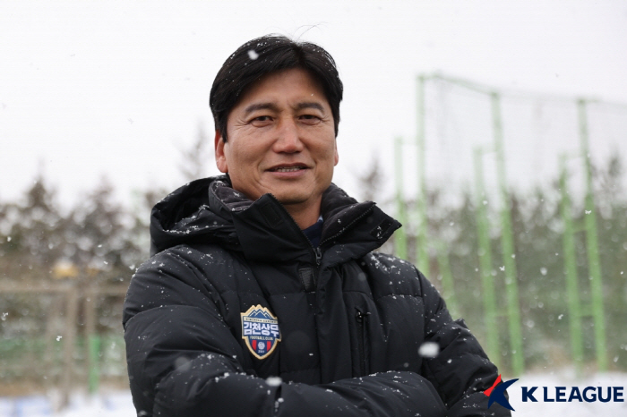 '다시 도전자' 정정용 김천 상무 감독 "우리는 늘 강등권, 목표는 파이…
