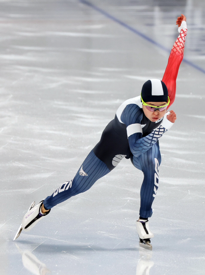 '역시 신 빙속여제!'金민선,女500m 금메달! 이나현 銀 '이틀연속 동…