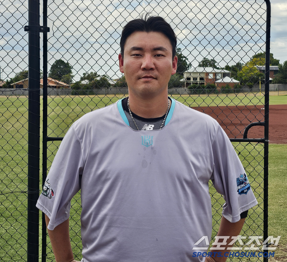 "42억 너무 적게 받은 거 아니냐고요?" 에이전트도 없는 새 캡틴, 그…