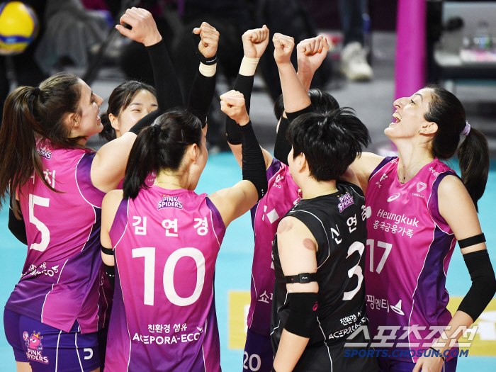 해란언니 은퇴식+투트쿠 컴백! 무적의 흥국생명 7연승 겹경사! '아홉수'…