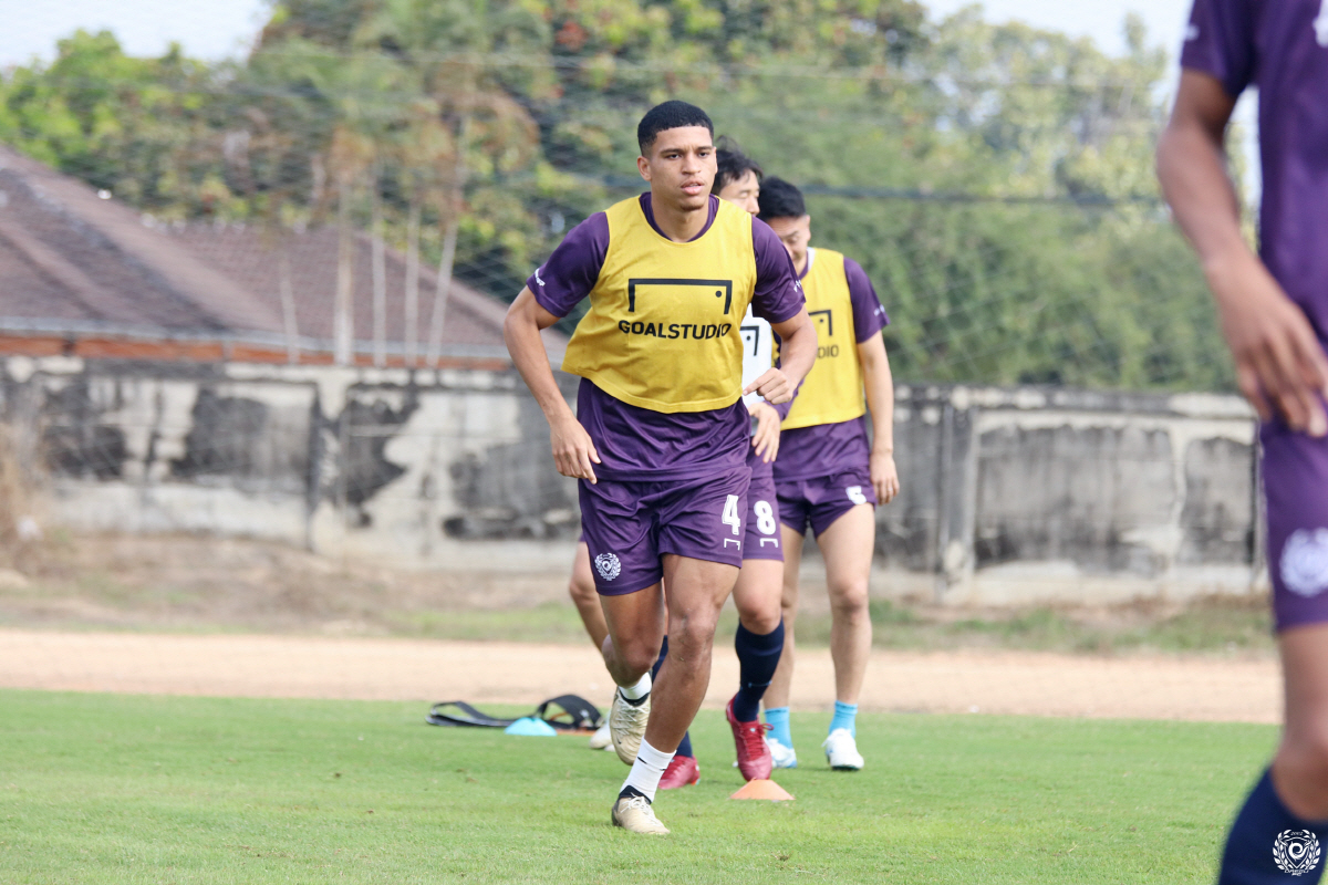 대구FC '새 수비 핵심' 카이오 "역사에 우리 이름 남길 수 있는 타이…
