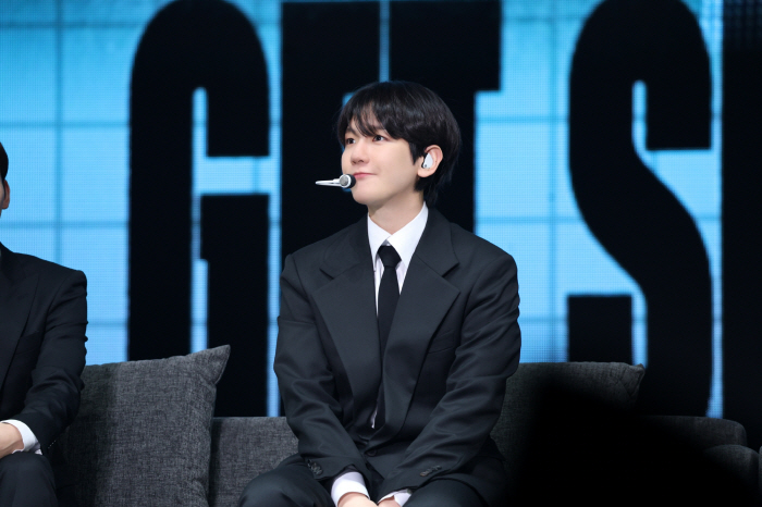 [공식] 엑소 첸백시, 6년만의 日 팬미팅 성료…"또 다른 시작" 약속